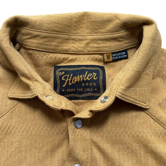 Howler Bros Ranchero Western Pearl Snap Short Sleeve Polo Shirt Medium Old Gold - Picture 3 of 8